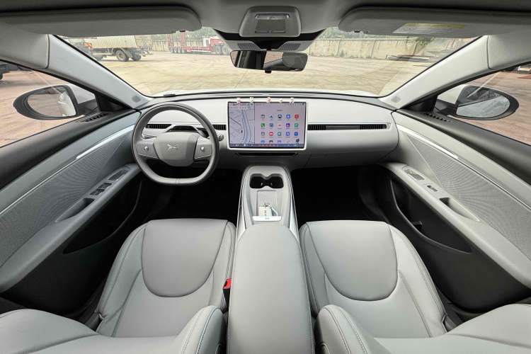 Used XPeng MONA M03 2024 515 Long-Range
