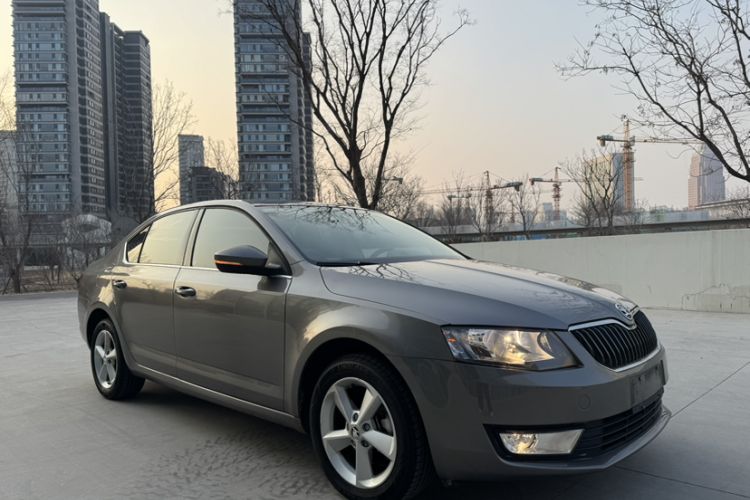 Used Skoda Octavia 2015 1.6L Automatic Yijie Edition

