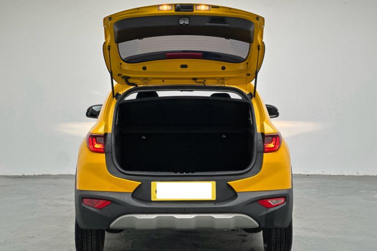 Used Kia kx1 Stonic 2021 1.4L CVT Sunroof Model