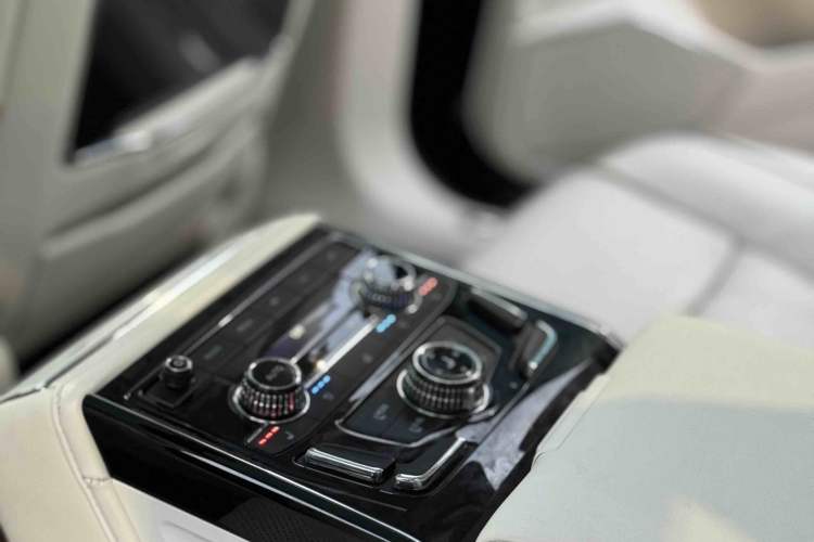 Used Volkswagen Phideon 2021 380TSI Prestige Edition
