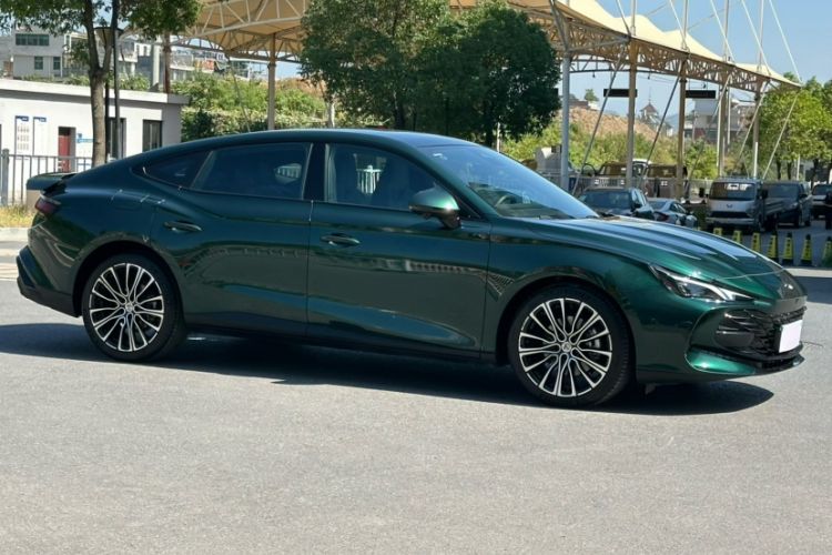 Used MG 7 2023 2.0T Automatic Hunter Luxury Edition
