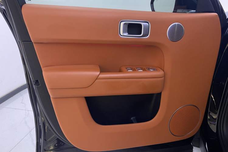 Used Li Auto L9 2022 Max model
