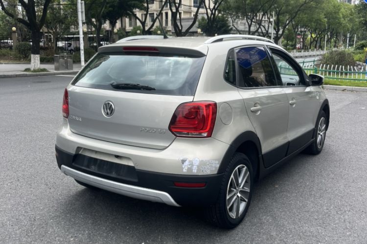 Used Volkswagen Polo 2012 1.6L Cross Polo Automatic Transmission
