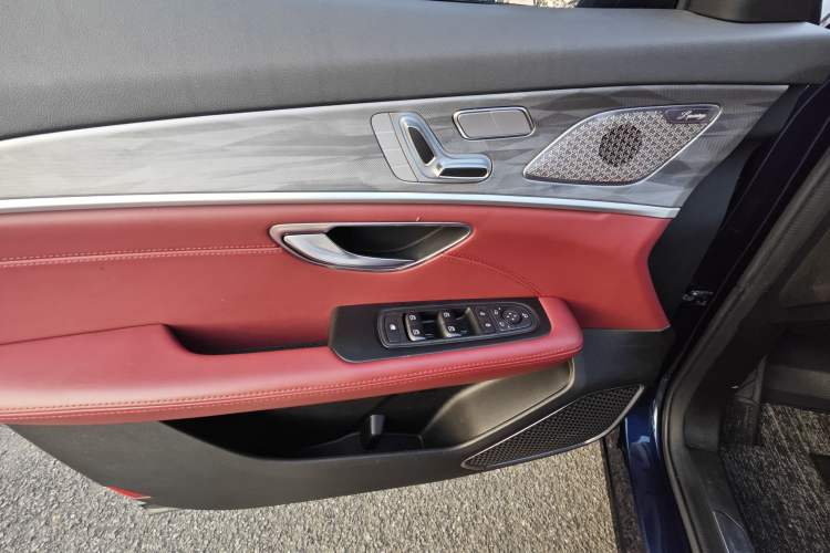 Used Jetour X70 PLUS 2023 1.6T DCT Stronger 7-Seater