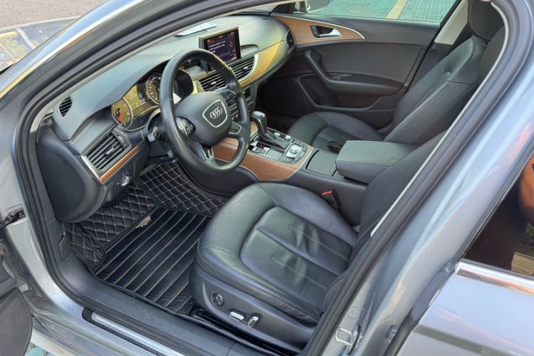 Used Audi A6L 2018 30th Anniversary Edition 30 FSI Style Model
