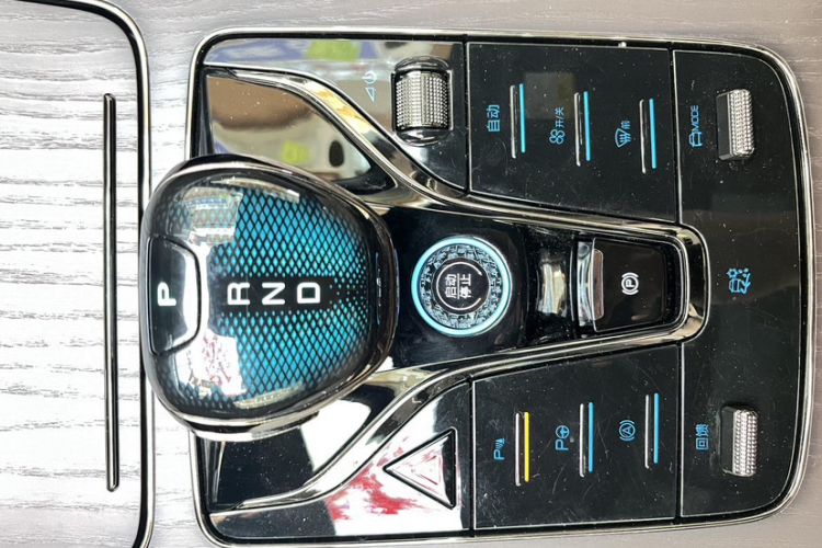 Used BYD Han 2025 EV with 701 km of Laser Radar-Enabled Intelligent Driving