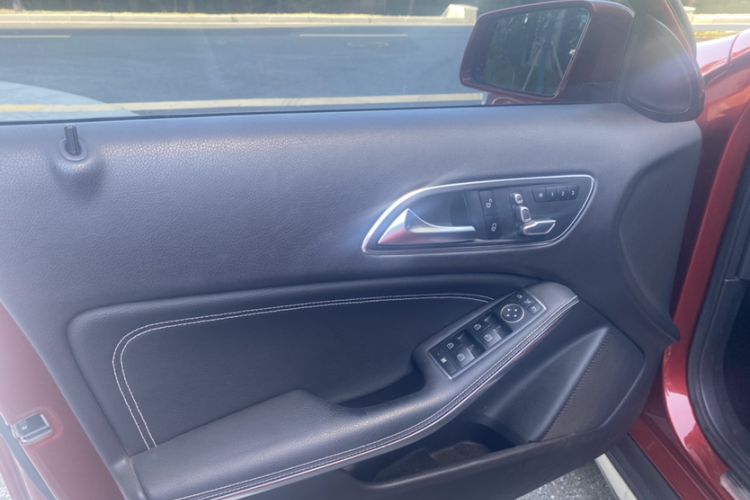 Used Mercedes-Benz GLA 2017 GLA 200 Fashion Model
