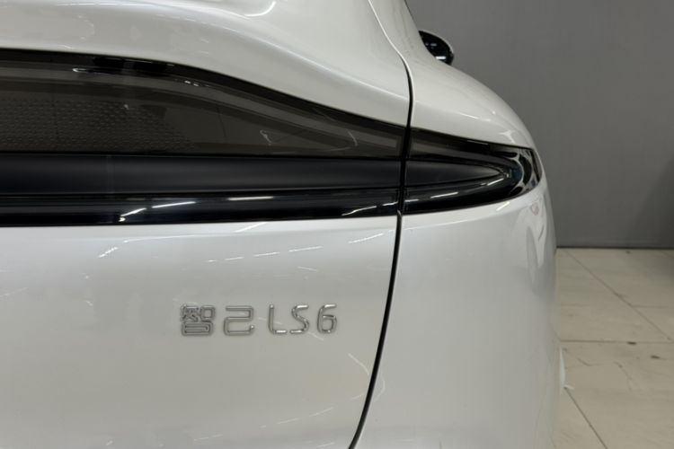 Used  LS6 2023 Max Standard Edition