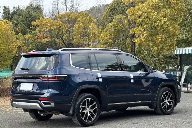 Used  Grand Commander 2022 2.0T Four-Wheel Drive Luxury Edition