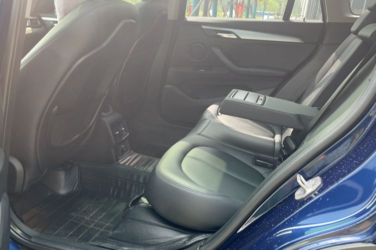 Used BMW X1 2018 sDrive20Li Leading Model
