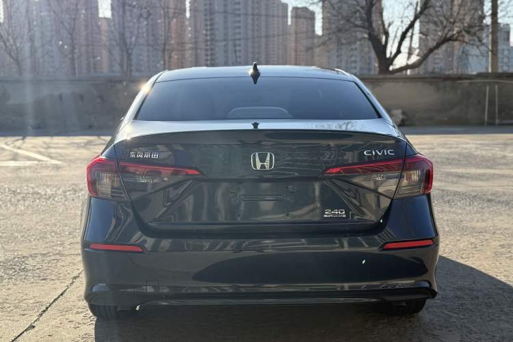 Used Honda Civic 2023 240TURBO CVT Dynamic Edition
