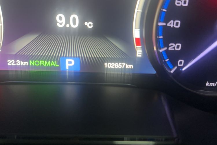 Used GAC Trumpchi GS8 2017 320T Two-Wheel Drive Luxury Smart Connectivity Version (7 Seats)
