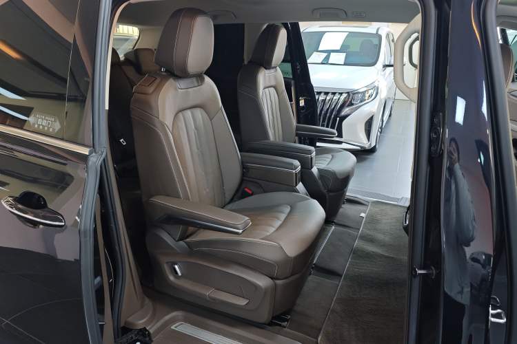 Used Volkswagen Viloran 2023 Revised Version 380TSI Luxury Edition
