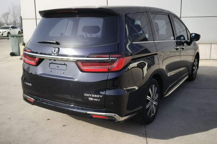 Used Honda Odyssey 2022 2.0L eHEV Sharp Enjoyment Edition
