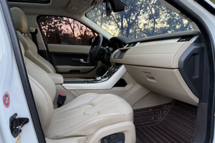 Used Land Rover Range Rover Evoque 2015 2.0T Five-Door Fashion Edition
