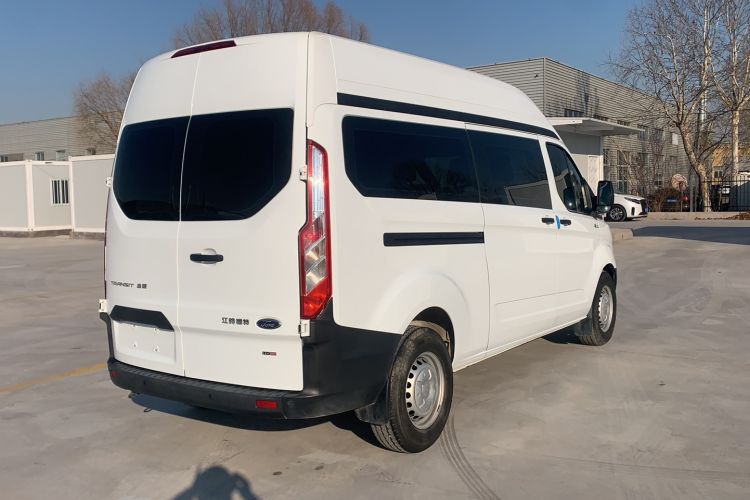 Used Ford Transit 2019 2.0T Diesel Multi-Purpose Commercial Vehicle Mid-Drive Mid-Roof 6-Seater China VI Standard