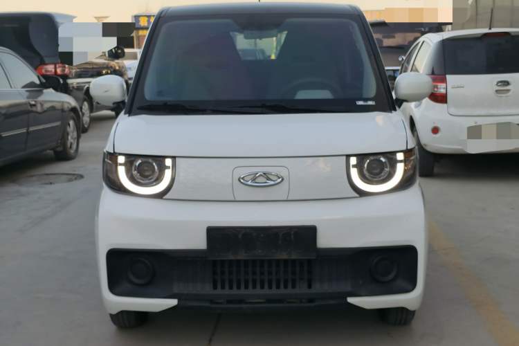 Used Chery QQ Ice Cream 2022 120km Conical Shape Lithium Iron Phosphate
