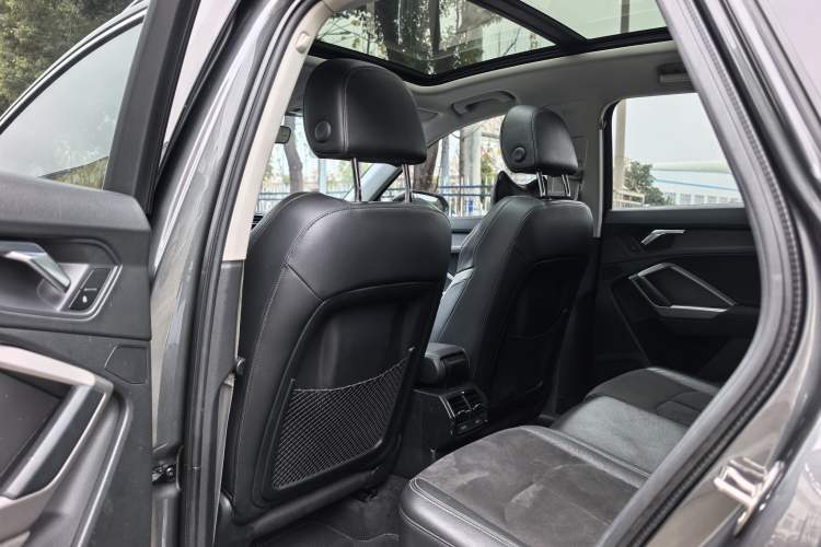 Used Audi Q3 2019 35 TFSI Advanced Dynamic Edition
