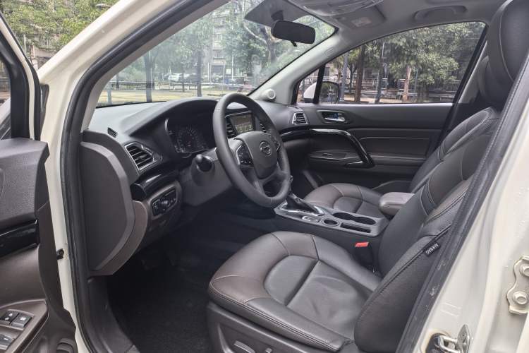 Used GAC Trumpchi GS4 2017 235T Automatic Two-Wheel Drive Luxury Smart Connectivity Version