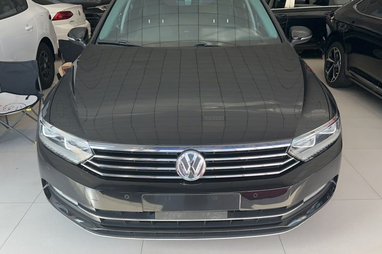 Used Volkswagen Magotan 2019 330TSI DSG Luxury Model China V Standard
