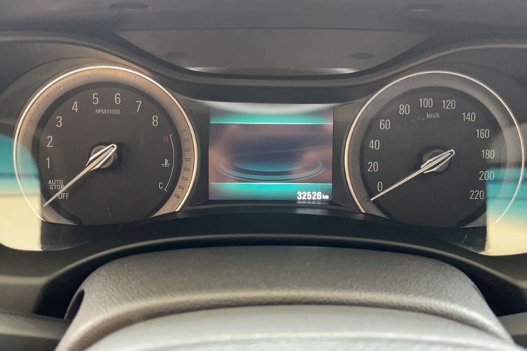 Used Buick GL6 2019 18T 6-Seater Connected Luxury Version China VI Standard
