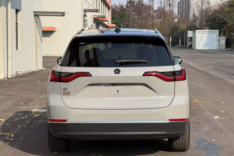 Used Nio ES8 2020 415 km Range 6-Seater Version
