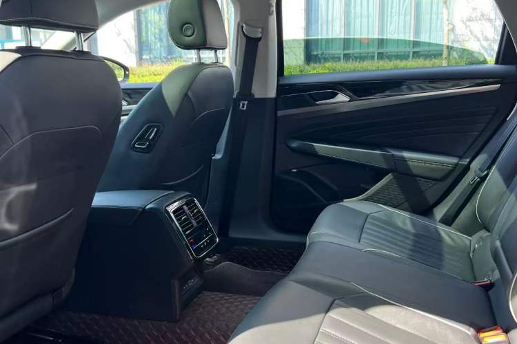 Used Volkswagen Passat 2023 330TSI Elite Edition
