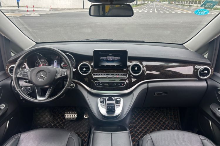 Used Mercedes-Benz V-Class 2018 V 260 L Prestige Extended Version China V
