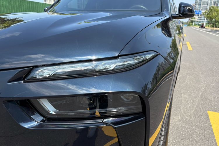 Used BMW X7 2023 xDrive40i Luxury M Sport Package
