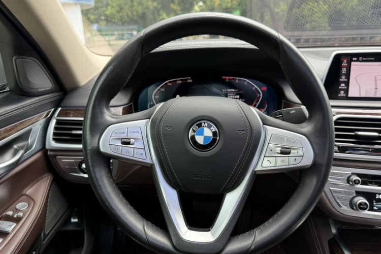 Used BMW 7 Series 2019 740Li Luxury Edition with Premium Package