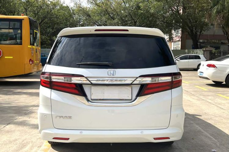 Used Honda Odyssey 2015 Updated Version 2.4L Smart Edition