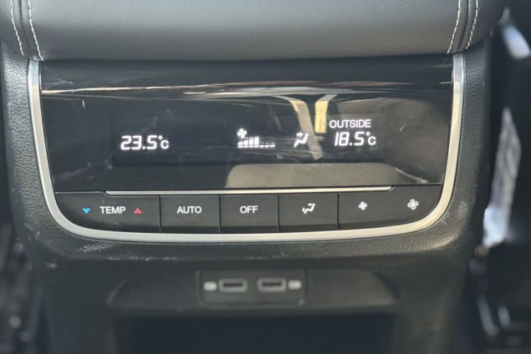 Used GAC Trumpchi GS8 2024 Linghang Series 2.0 TGDI Four-Wheel Drive Luxury Smart Connectivity Version