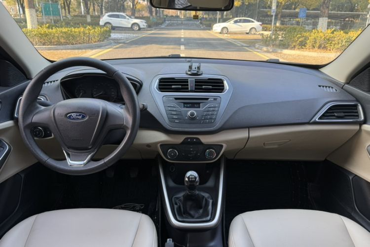 Used Ford Escort 2015 1.5L Manual Comfort Model
