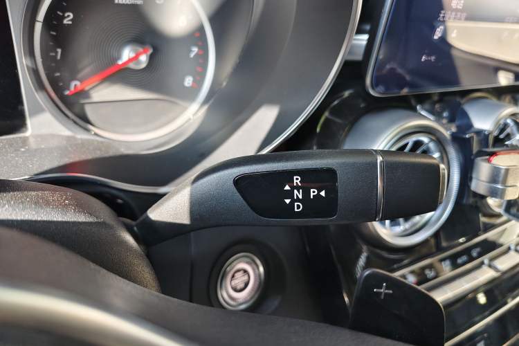 Used Mercedes-Benz GLC 2020 GLC 260 L 4MATIC Dynamic Model