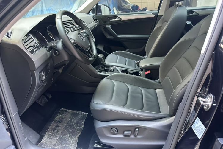 Used Volkswagen Tiguan L 2019 330TSI Automatic Two-Wheel Drive Panoramic Comfort Edition China V Standard
