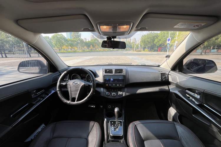 Used Land X5 2015 1.5T CVT Innovation Edition
