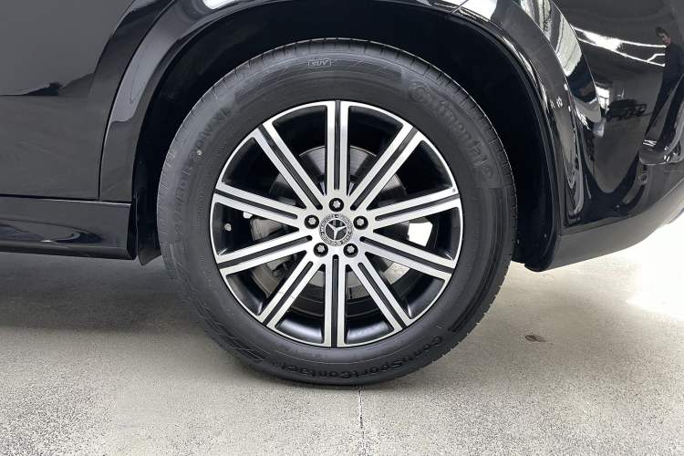 Used Mercedes-Benz GLE 2024 Refreshed GLE 350 4MATIC Stylish Edition
