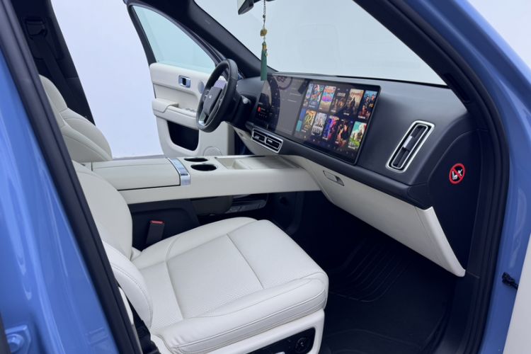 Used Li Auto L9 2022 Max model