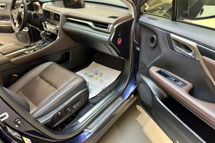 Used Lexus RX 2016 300 4x4 Elegant Edition China VI
