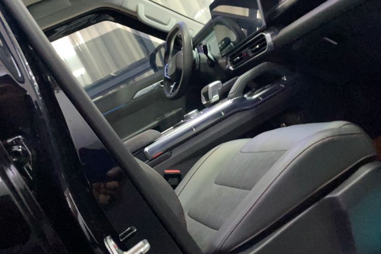 Used JETOUR Traveler 2023 2.0T All-Wheel-Drive CrossPRO
