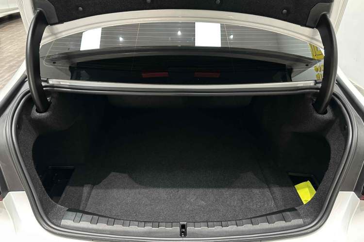 Used BMW 3 Series 2025 325Li M Sport Package
