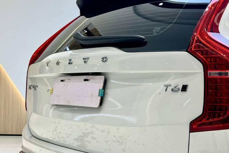 Used Volvo XC90 2019 T6 Zhiyi Edition 7-Seater China VI Standard
