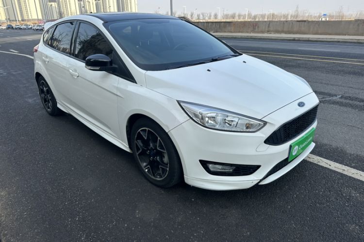 Used Ford Focus 2017 1.5T CTCC White and Black Limited Edition