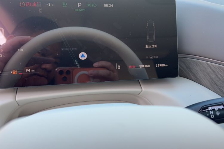 Used Wey Gaoshan 2025 Four-Wheel Drive Alpine 8