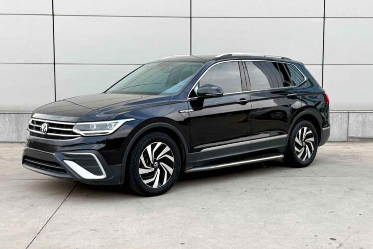 Used Volkswagen Tiguan L 2022 330TSI Automatic Two-Wheel Drive Smart Edition
