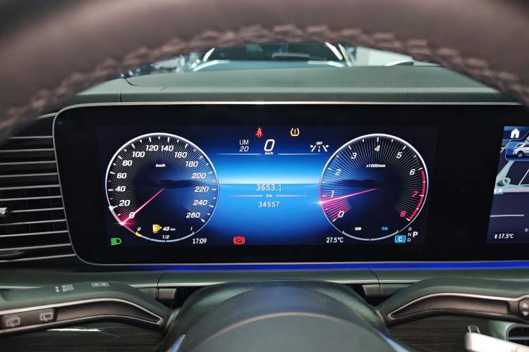 Used Mercedes-Benz GLE 2024 GLE 350 4MATIC Stylish Model
