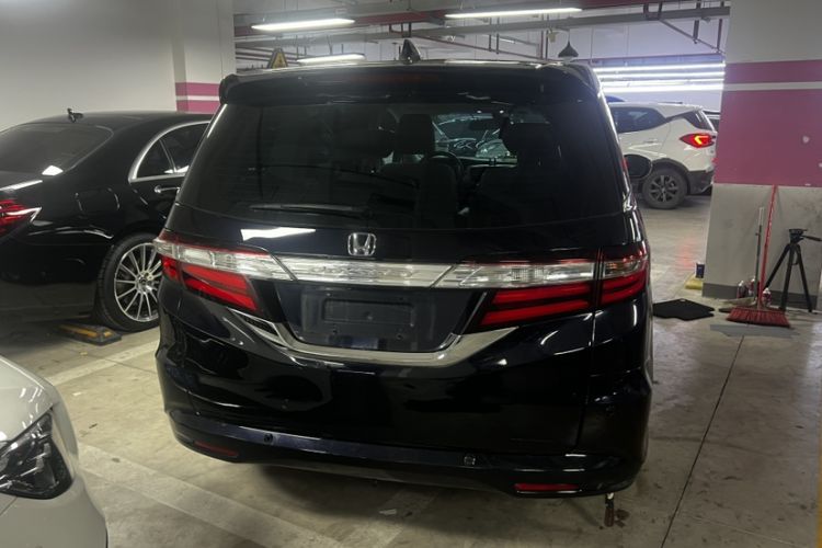 Used Honda Odyssey 2017 2.4L Luxury Edition
