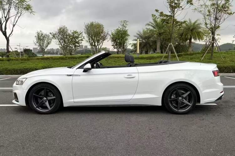 Used Audi A5 2017 Cabriolet 40 TFSI Fashion Model
