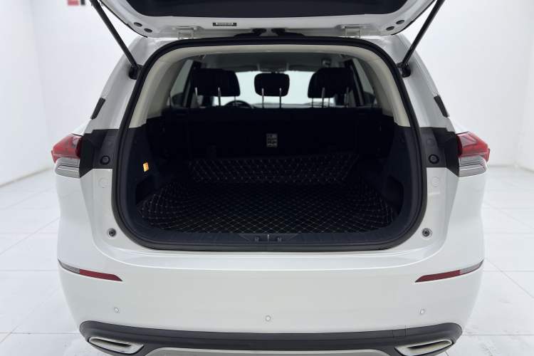 Used Oshan X7 2020 1.5T Automatic Elite Edition
