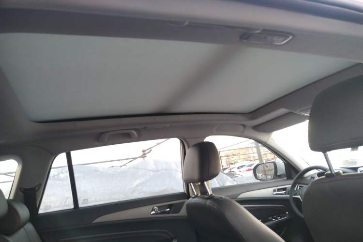 Used Changan CS75 2017 Shangkui Edition 1.5T Automatic Fengxiang Model